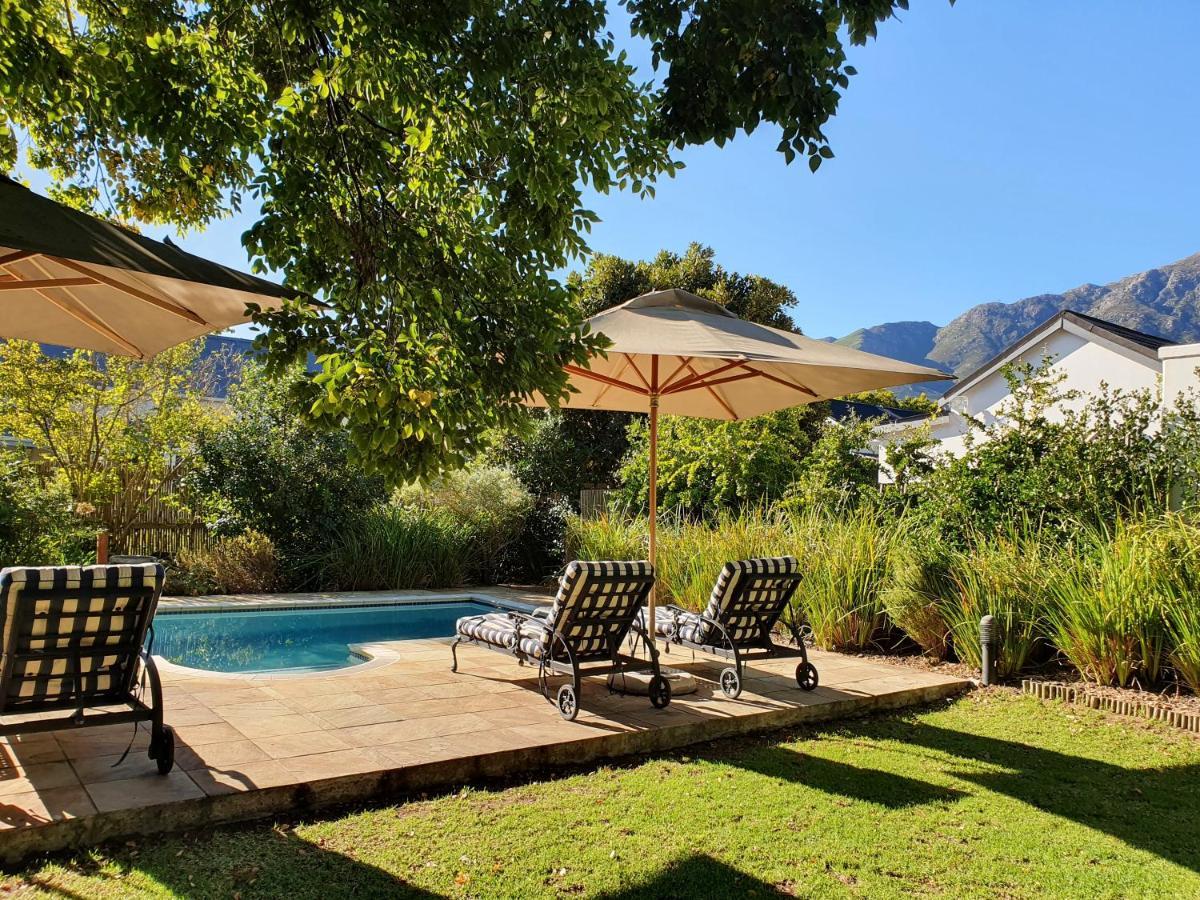 Petit Ermitage Bed & Breakfast Franschhoek Exterior foto